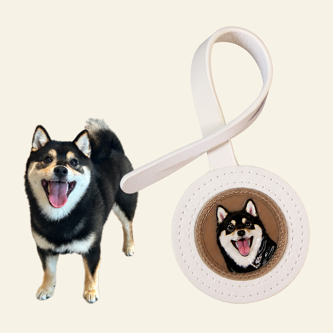 Personalized pet portrait bag charm with soft leather strap
